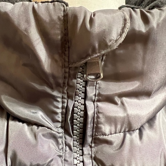 Madden Girl puffy vest - Picture 4 of 8